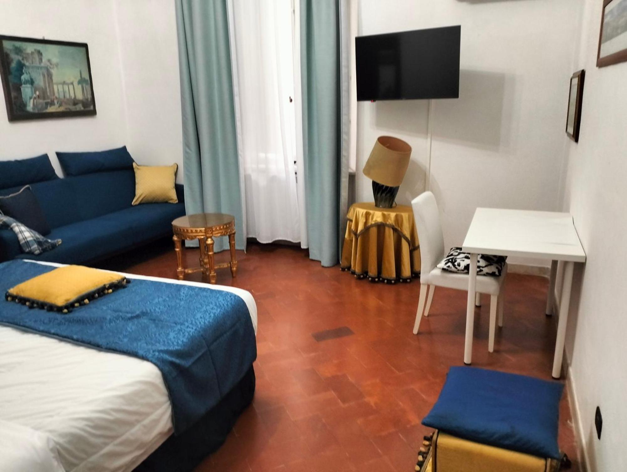 Palace Comfort Inn Pisa Exterior photo